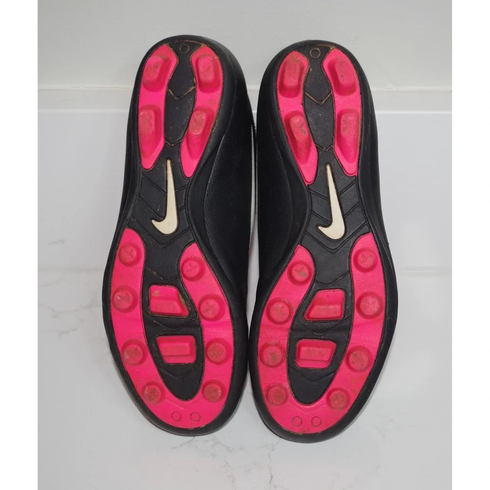 Nike Mercurial Victory V FG Kids Size 2.5Y Soccer Cleats Black Pink 749906-016